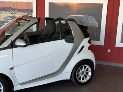 Sell Smart Fortwo Cabrio 2012 - 8990 EUR, 101606 km - AUTO.MOTO.pt