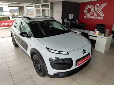 Vendo Citroën C4 Cactus 2018 - 9150 EUR, 106600 km - AUTO.MOTO.pt