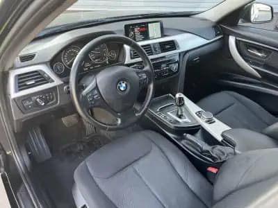 Vendo BMW 318 2015 - 13900 EUR, 260000 km - AUTO.MOTO.pt