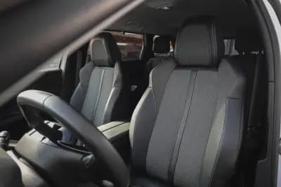 Vendo Peugeot 5008 2022 - 24480 EUR, 41620 km - AUTO.MOTO.pt