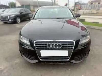 Vendo Audi A4 2011 - 13250 EUR, 222347 km - AUTO.MOTO.pt