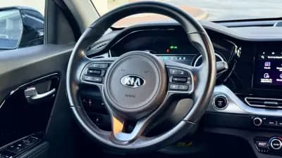 Sell Kia e-Niro 2021 - 20900 EUR, 75925 km - AUTO.MOTO.pt