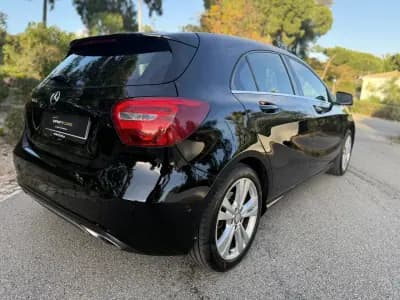 Vendo Mercedes-Benz A 180 2016 - 17999 EUR, 110000 km - AUTO.MOTO.pt