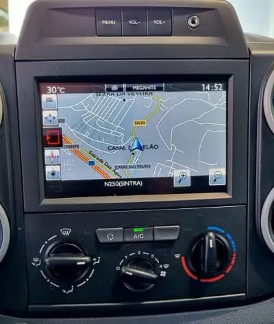 Vendo Citroën Berlingo 2018 - 9500 EUR, 149000 km - AUTO.MOTO.pt