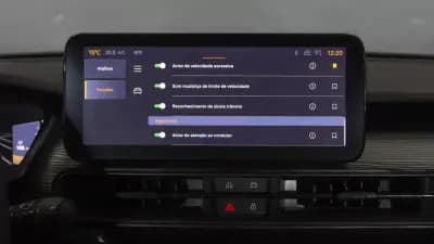 Vendo Jeep Avenger 2024 - 20900 EUR, 23500 km - AUTO.MOTO.pt