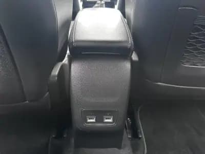 Vendo Peugeot 2008 2021 - 17900 EUR, 95000 km - AUTO.MOTO.pt