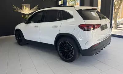 Vendo Mercedes-Benz GLA 200 2022 - 41500 EUR, 75069 km - AUTO.MOTO.pt