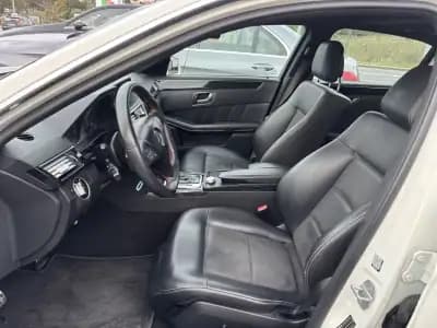 Sell Mercedes-Benz E 250 2011 - 17500 EUR, 259269 km - AUTO.MOTO.pt