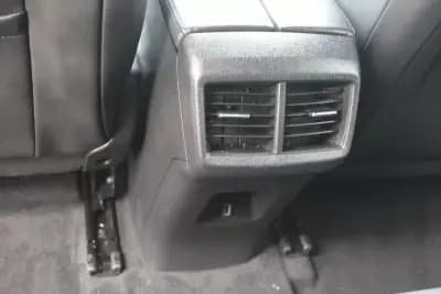 Vendo Citroën C5 Aircross 2024 - 28330 EUR, 24731 km - AUTO.MOTO.pt