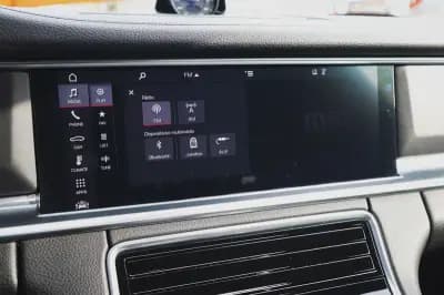 Sell Porsche Panamera Sport Turismo 2019 - 69880 EUR, 97640 km - AUTO.MOTO.pt