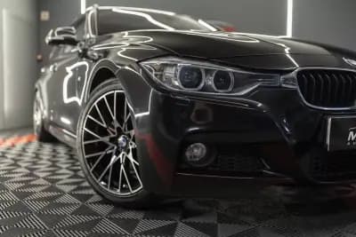 Vendo BMW 318 2015 - 20490 EUR, 163241 km - AUTO.MOTO.pt