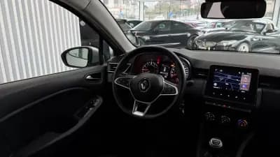 Vendo Renault Clio 2022 - 14900 EUR, 136243 km - AUTO.MOTO.pt