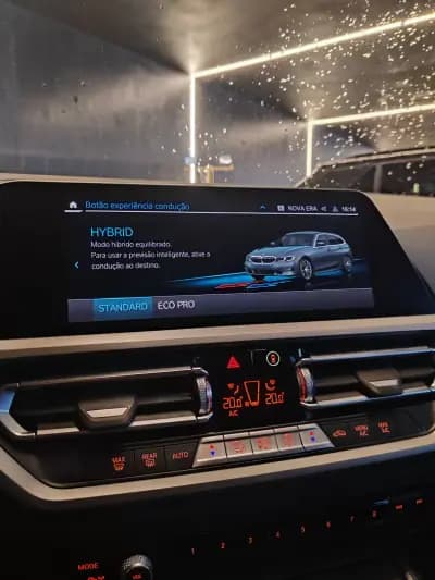 Vendo BMW 320 2021 - 26750 EUR, 123834 km - AUTO.MOTO.pt