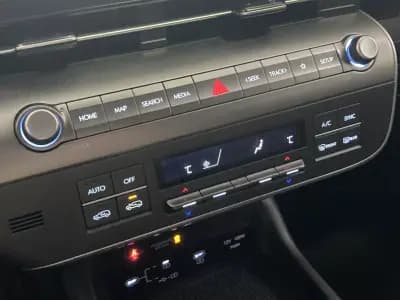 Sell Hyundai Kauai 2024 - 24250 EUR, 30536 km - AUTO.MOTO.pt