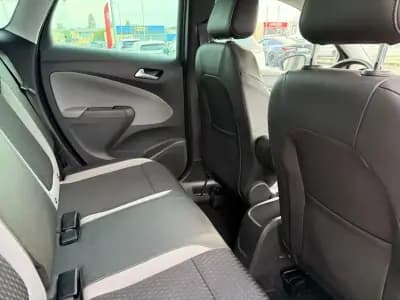 Sell Opel Crossland X 2018 - 12950 EUR, 89244 km - AUTO.MOTO.pt