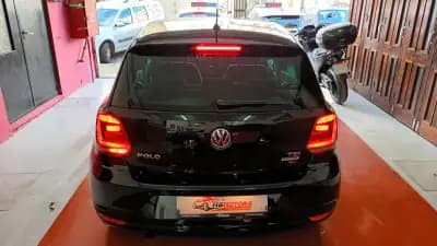 Vendo Volkswagen Polo 2015 - 10500 EUR, 125941 km - AUTO.MOTO.pt