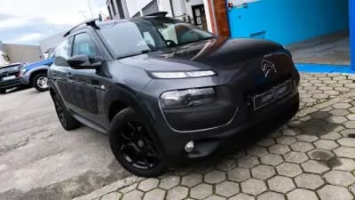 Sell Citroën C4 Cactus 2015 - 10500 EUR, 161000 km - AUTO.MOTO.pt