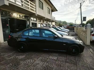 Sell BMW 318 2010 - 8900 EUR, 360000 km - AUTO.MOTO.pt