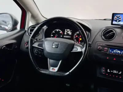 Vendo SEAT Ibiza 2014 - 10250 EUR, 142000 km - AUTO.MOTO.pt