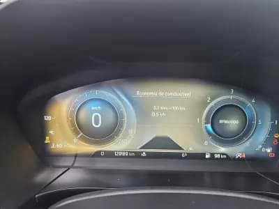 Vendo Ford Kuga 2022 - 18800 EUR, 129800 km - AUTO.MOTO.pt