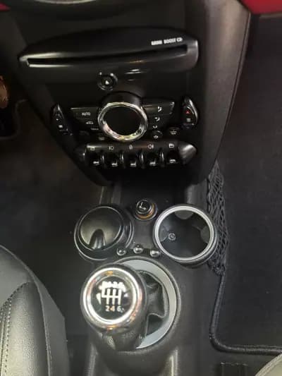 Vendo MINI One 2011 - 9750 EUR, 167000 km - AUTO.MOTO.pt