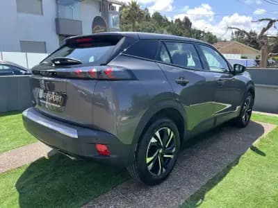 Vendo Peugeot 2008 2021 - 16500 EUR, 170000 km - AUTO.MOTO.pt