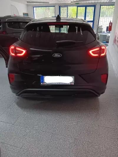 Vendo Ford Puma 2025 - 27500 EUR, 50 km - AUTO.MOTO.pt