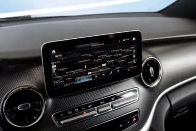 Sell Mercedes-Benz V 250 2022 - 69500 EUR, 56256 km - AUTO.MOTO.pt