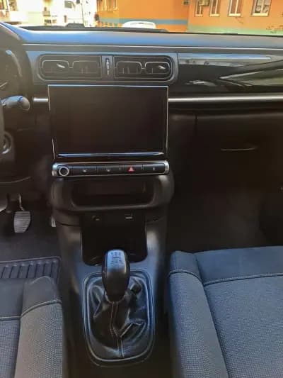 Vendo Citroën C3 2019 - 10500 EUR, 60000 km - AUTO.MOTO.pt