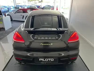 Sell Porsche Panamera 2014 - 45990 EUR, 157000 km - AUTO.MOTO.pt
