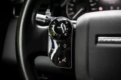 Vendo Land Rover Range Rover Evoque 2020 - 39900 EUR, 84922 km - AUTO.MOTO.pt