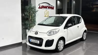 Sell Citroën C1 2014 - 5750 EUR, 102021 km - AUTO.MOTO.pt
