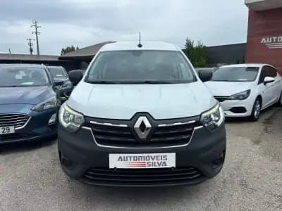 Vendo Renault Express 2022 - 13990 EUR, 123000 km - AUTO.MOTO.pt