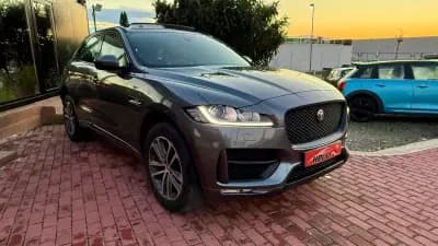 Vendo Jaguar F-Pace 2018 - 24990 EUR, 165000 km - AUTO.MOTO.pt