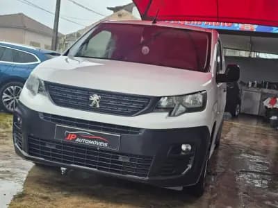 Sell Peugeot Partner 2020 - 9250 EUR, 157000 km - AUTO.MOTO.pt