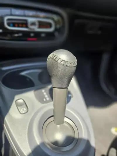 Sell Smart Fortwo Cabrio 2016 - 10780 EUR, 139000 km - AUTO.MOTO.pt