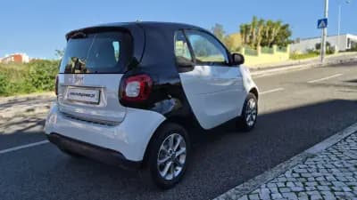 Sell Smart Fortwo Cabrio 2016 - 10980 EUR, 90000 km - AUTO.MOTO.pt