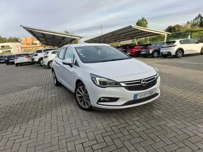 Vendo Opel Astra 2016 - 11000 EUR, 81600 km - AUTO.MOTO.pt