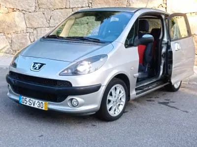 Vendo Peugeot 1007 2005 - 5990 EUR, 189500 km - AUTO.MOTO.pt