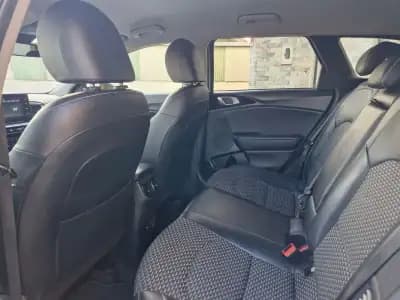 Vendo Kia Ceed SW 2023 - 23500 EUR, 82000 km - AUTO.MOTO.pt