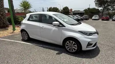 Sell Renault Zoe 2020 - 12900 EUR, 139000 km - AUTO.MOTO.pt
