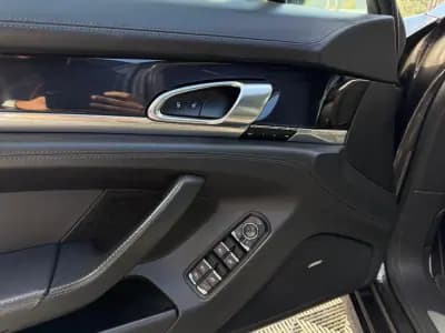 Sell Porsche Panamera 2014 - 47900 EUR, 123000 km - AUTO.MOTO.pt