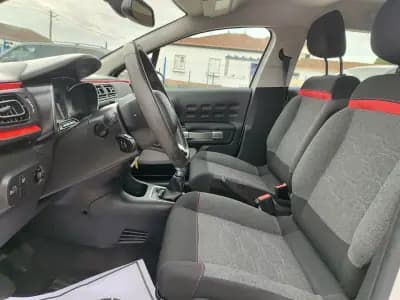 Vendo Citroën C3 2017 - 11900 EUR, 103000 km - AUTO.MOTO.pt