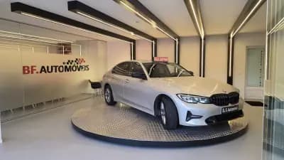 Sell BMW 318 2020 - 21500 EUR, 264805 km - AUTO.MOTO.pt