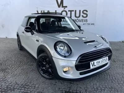 Vendo MINI Cooper 2017 - 16900 EUR, 141270 km - AUTO.MOTO.pt