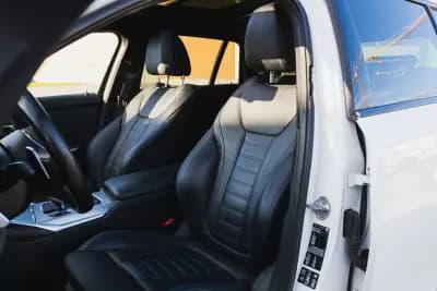 Vendo BMW 320 2020 - 29950 EUR, 171100 km - AUTO.MOTO.pt