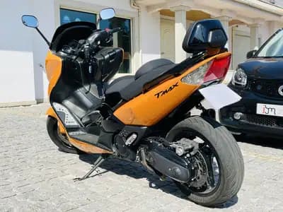 Sell Yamaha TMAX 2009 - 5500 EUR, 41118 km - AUTO.MOTO.pt