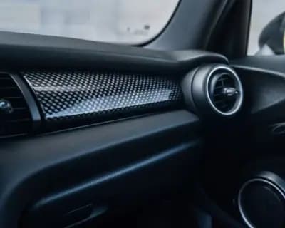 Vendo MINI Cooper 2015 - 19990 EUR, 135300 km - AUTO.MOTO.pt