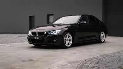 Vendo BMW 320 2014 - 18900 EUR, 210000 km - AUTO.MOTO.pt