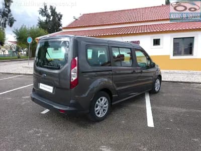Sell Ford Tourneo Connect 2020 - 19980 EUR, 108000 km - AUTO.MOTO.pt